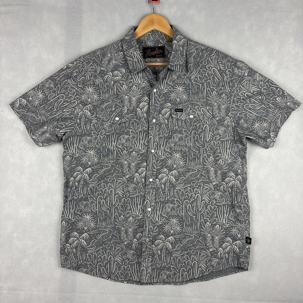 Howler Bros Pearl Snap Shirt Men’s Large Gray Desert AOP Short Sleeve Outdoors